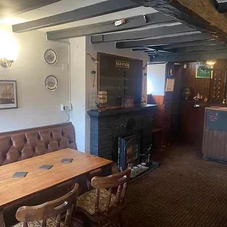 酒店 The Old Royal George 诺斯阿勒顿